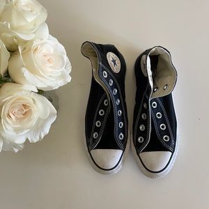 CONVERSE BLACK ALLSTAR HIGH TOPS